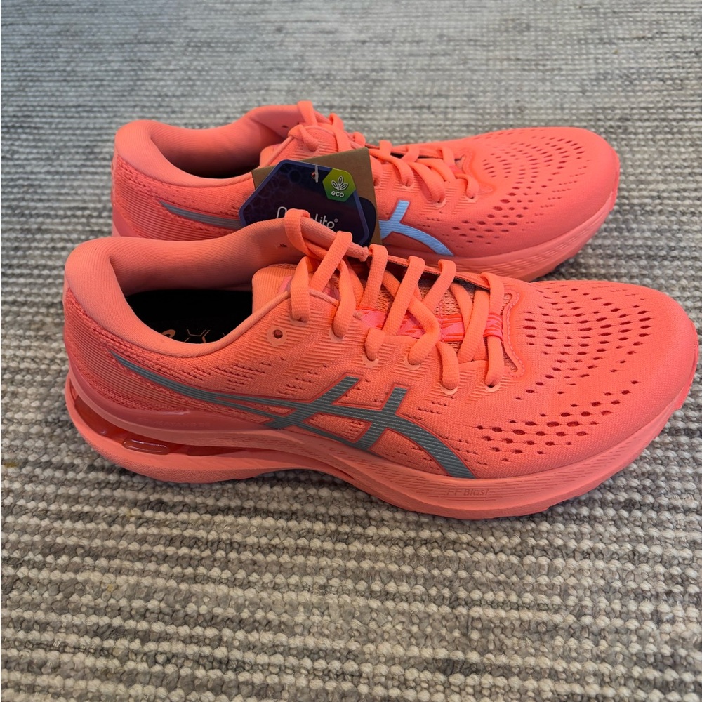 NEW in Box ASICS Women’s Gel-Kayano 28 Lite-Show Sun Coral- Size 8.5